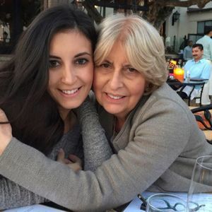 Meet your Posher, Cristina